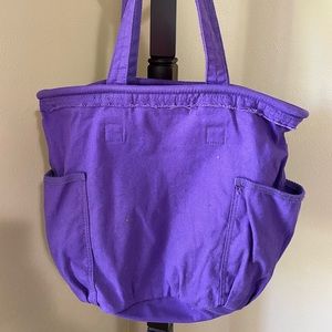 Thirty-One Retro Metro bucket bag